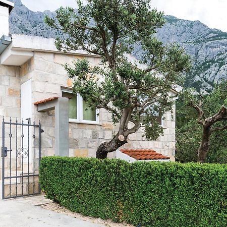 Beautiful Home In Makarska With Kitchen Экстерьер фото